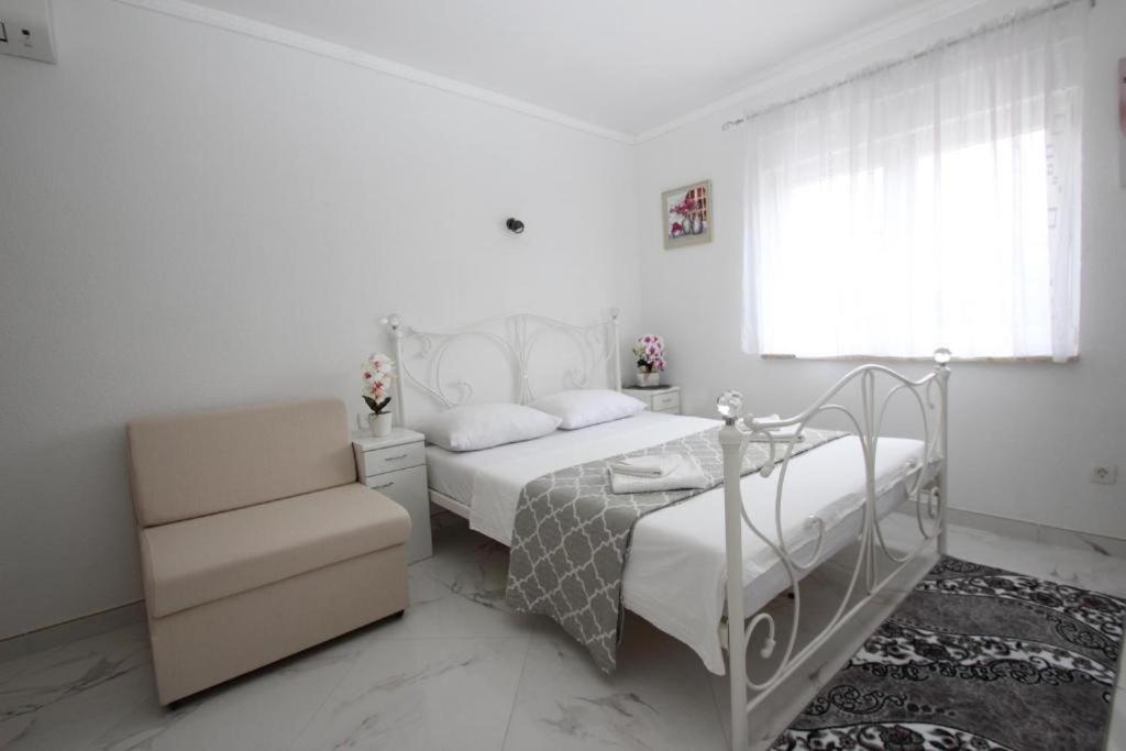Genoa Rooms Пореч Стая снимка