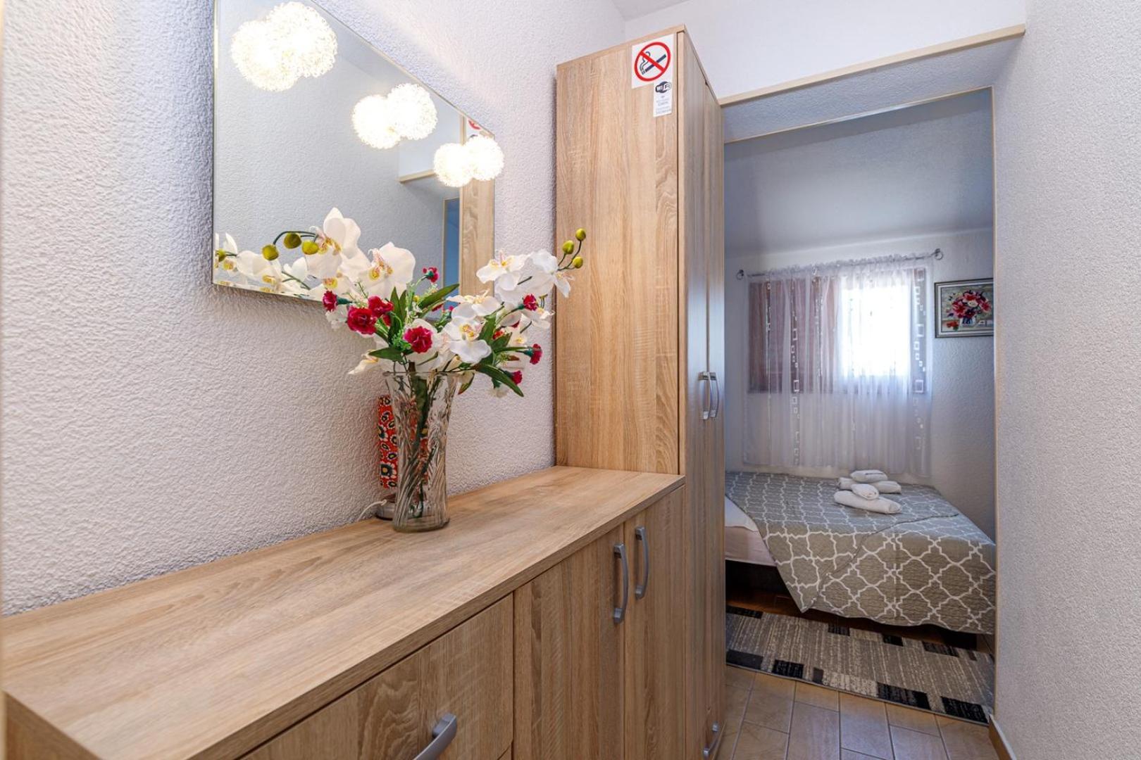 Genoa Rooms Пореч Стая снимка